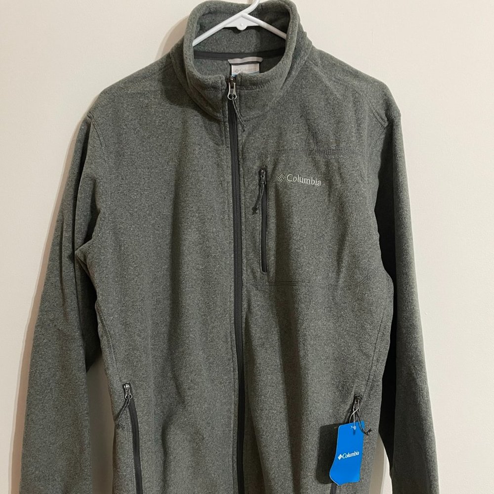 NWT Columbia Men's Fleece jacket - Grey, Size M  & L